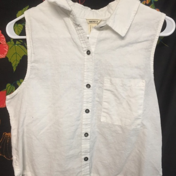 Cute crop top - Picture 1 of 2